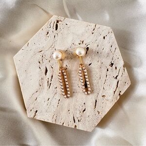 Elegant Pearl & Gold Paper Clip Style Clip On Earrings
